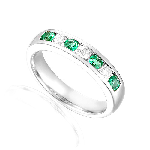 Round Brilliant Cut Emerald & Diamond Channel Set 7 Stone Ring