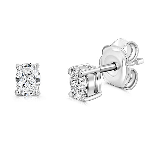 Oval Cut 4 Claw Diamond Stud Earring